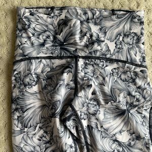 Lululemon floral leggings